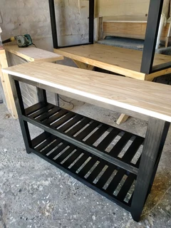 Servers/Entrance Tables/Console Tables
