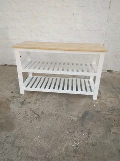 Console Tables/Servers/Entrance Tables.