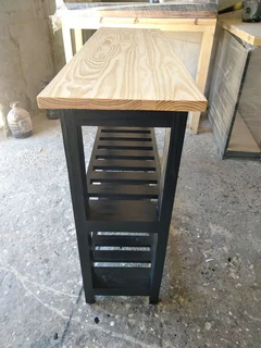 Console Tables/Entrance Tables/Servers