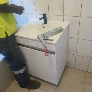 PLUMBER -BATHROOM CONTRACTORS &amp; GENERAL