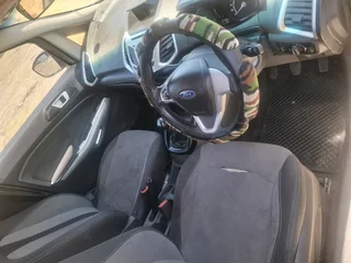 Ford ecosport silver