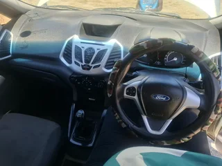 Ford ecosport silver