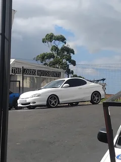 1998 Hyundai Tiburon Convertible