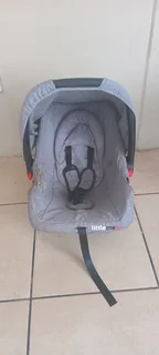 Pram &amp; car seat combo
