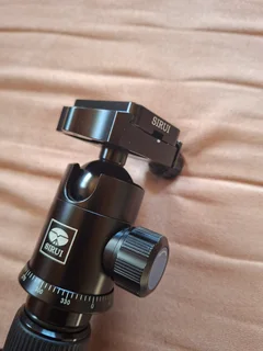 Siriu ET-2004 Tripod with E-20 Ballhead.