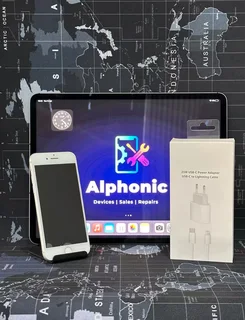 iPhone 8 64 GB white