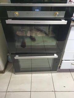 700mm  Grundig single oven griller and bake