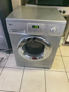 8kgs Silver LG front loader washing machine