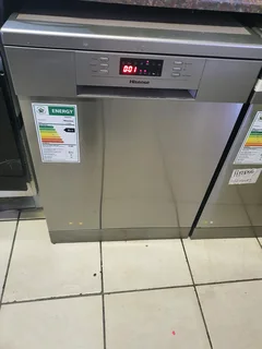 Silver Hisense 14 place dishwasher