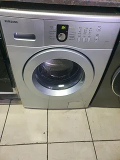 8kgs Silver Samsung diamond drum front loader washing machine