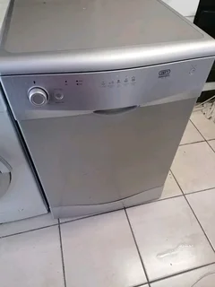 Silver Defy ecco 14 place dishwasher