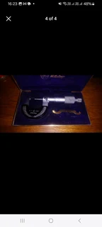 Micrometer 0-1&#34; in case with tool - Mituyoyo