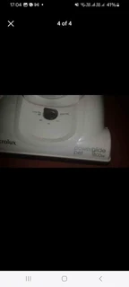 Electrolux Powerglide pet 1800 watts Bagless vacuum cleaner in perfect working order and good clean