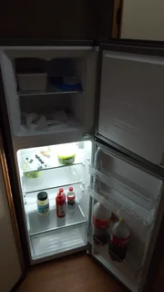 154L Hisense fridge/freezer