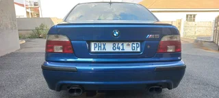 BMW E39 M5 5.0L