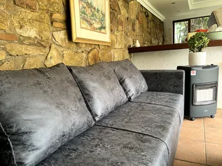 Lodge Upholstered Corner Couch