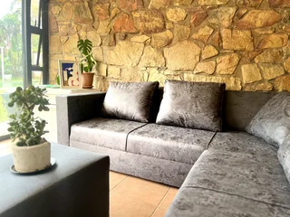 Lodge Upholstered Corner Couch