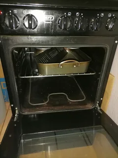 Defy Compact 4 stove (black)