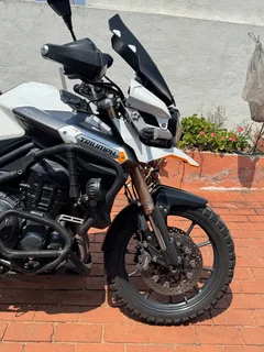 Triumph Tiger 1200 explorer
