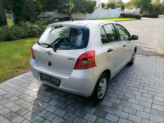 2007 TOYOTA YARIS T1 5-DOOR A/C 200000KM