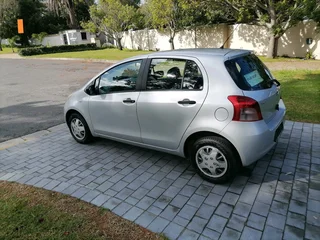 2007 TOYOTA YARIS T1 5-DOOR A/C 200000KM