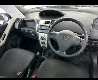 2007 TOYOTA YARIS T1 5-DOOR A/C 200000KM
