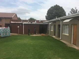 Rooms to Let in Primrose