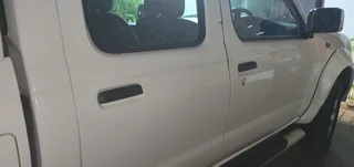 2014 Nissan 1 Tonner Double Cab NP300 HI RIDER