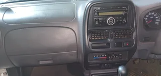 2014 Nissan 1 Tonner Double Cab NP300 HI RIDER