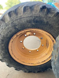 Volvo TLB Spare Front And Rear Rims