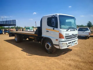 2009 Hino 500 RollbackF series8 ton