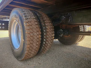 2009 Hino 500 RollbackF series8 ton