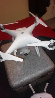 DJI phantom 4,  5km range