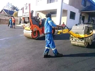 Landscaping tar &amp; Paving