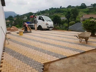 Landscaping tar &amp; Paving