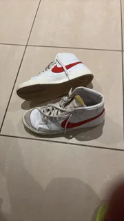 Nike Blazer Mens shoes size UK 9
