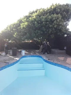 Bricklayer available