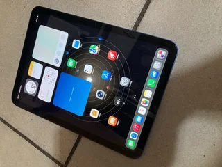 Apple iPad 10th Gen