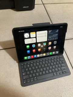 Apple iPad 8