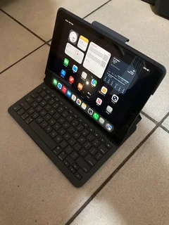 Apple iPad 8