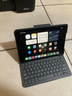 Apple iPad 8