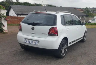 2017 Volkswagen Polo Max