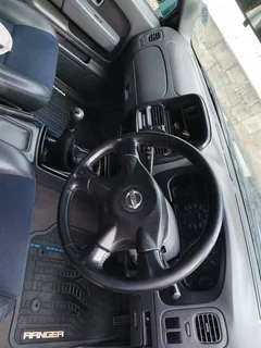 2005 Nissan Hardbody 3.0 16V TD Double Cab