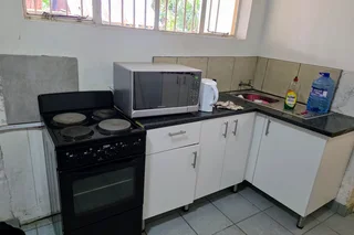 Cottage - Ad posted by Roicy Mathukuthela