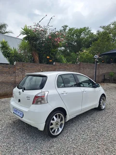 2006 Toyota Yaris Hatchback