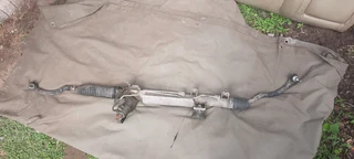 Genuine 2000 - 2009 Volvo S60, V70 ,S80 or XC90 power steering rack in perfect condition Price R1500
