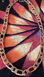 Brand New good quality gold colour chains... for only R150 each... i got limited stock available...