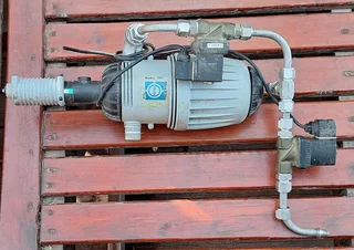 Bargain Buy Tefen mix rite 2.5 series dosing pump and 2 Burkert solenoid valve system...