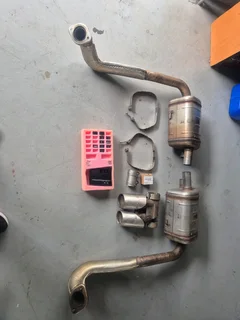 2018 Porsche Cayman S (OEM) original back exhaust system and sound controller remote...