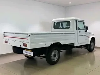 BAKKIE WITH DRIVER FOR HIRE